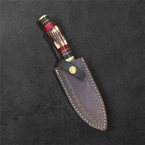 Handmade Damascus Steel Hunting Knife – 8” EDC Blade with Brass Guard & Stag Handle | Includes Leather Sheath - Image 5